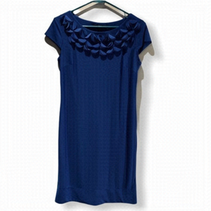 𝅺JESSICA Blue ruffle detail dress